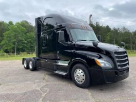 2021 FREIGHTLINER CASCADIA 126