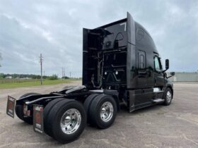 2021 FREIGHTLINER CASCADIA 126